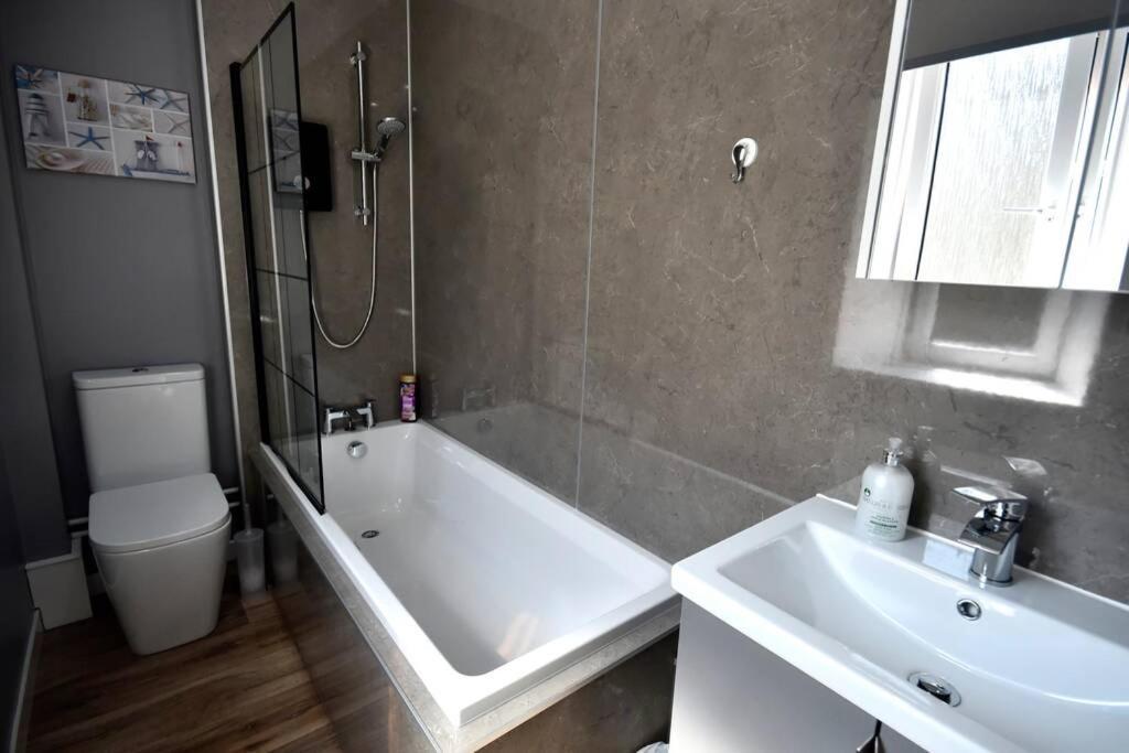 Angus House, 2 Bedroom House, Thurso, Nc500 Route מראה חיצוני תמונה